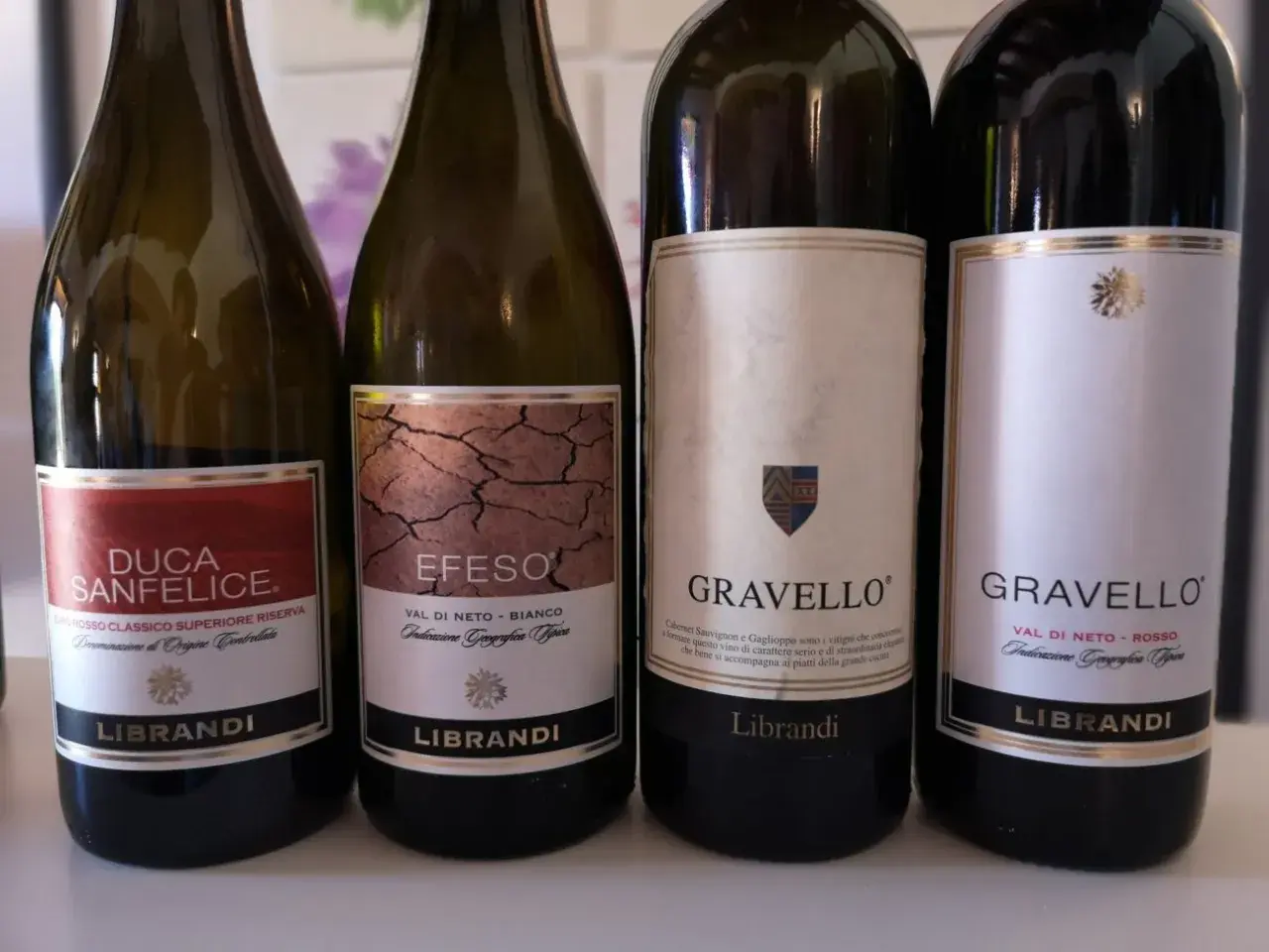 Quattro bottiglie di ottimo vino calabrese Librandi: Duca Sanfelice, Efeso, e due Gravedello.